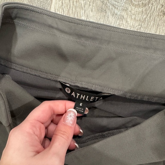 Athleta Headlands Hybrid Tight in
Flagstone Grey - Picture 4 of 6